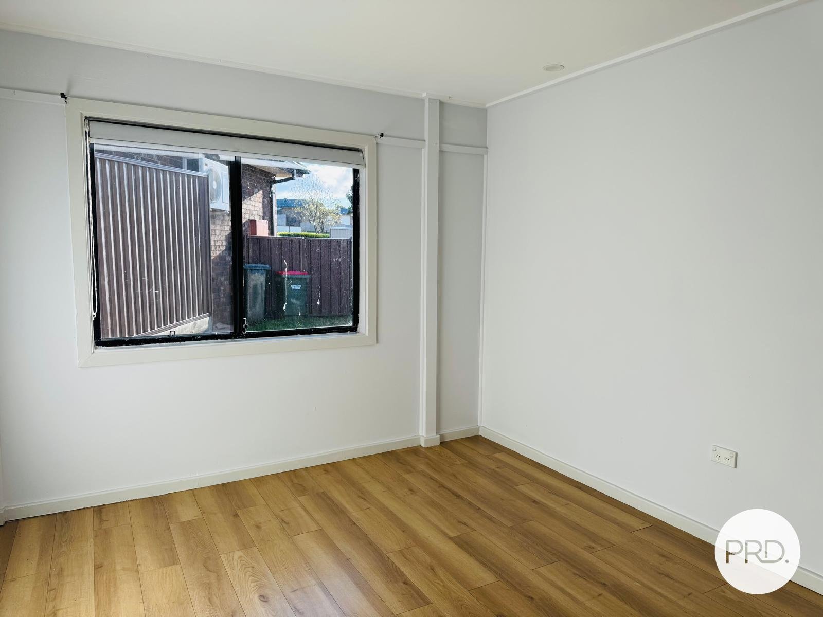 11A Jowett Place INGLEBURN 5