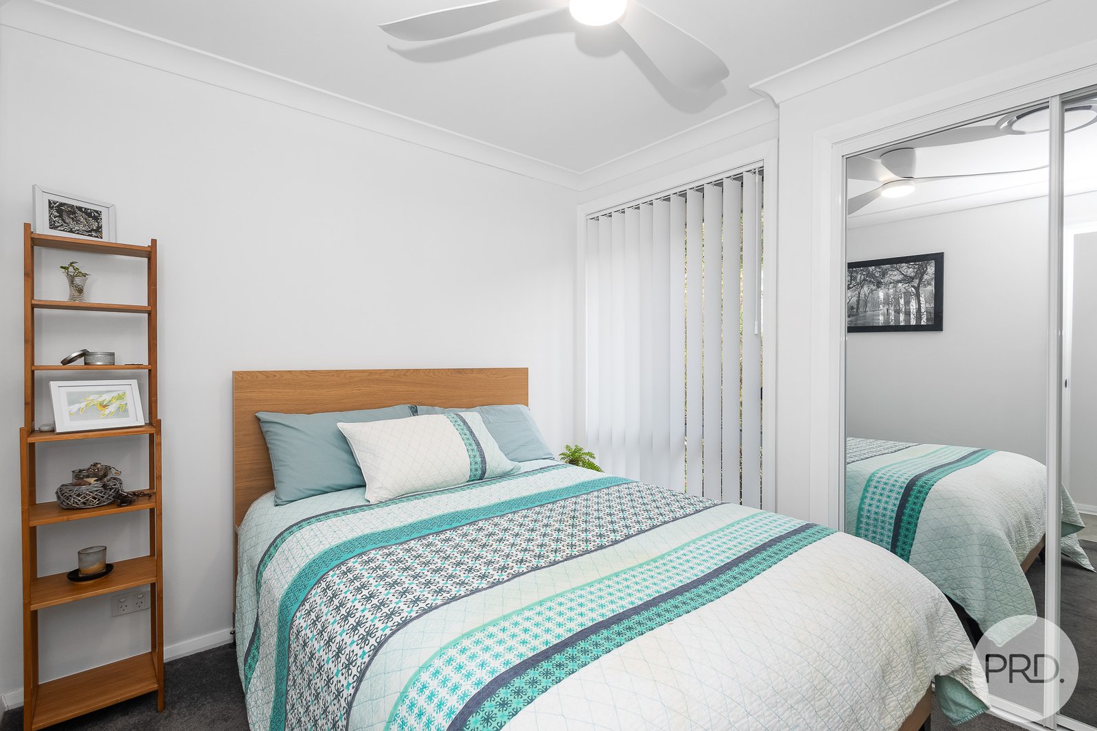 11A Kent Gardens SOLDIERS POINT 15