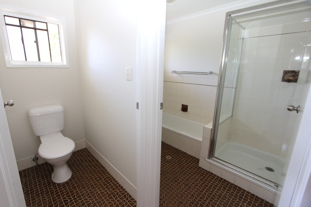 11a Kurrambee Avenue ASHMORE 7