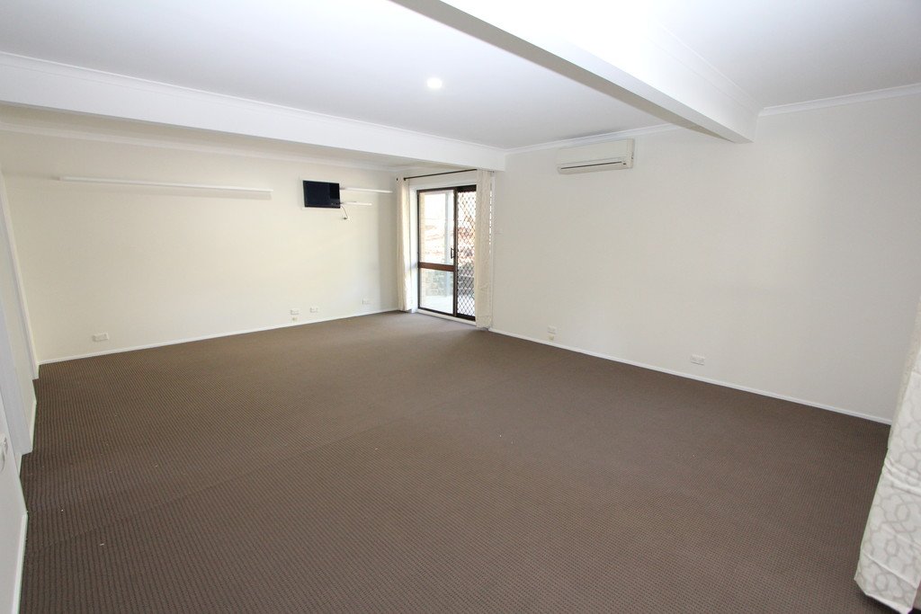 11a Kurrambee Avenue ASHMORE 11