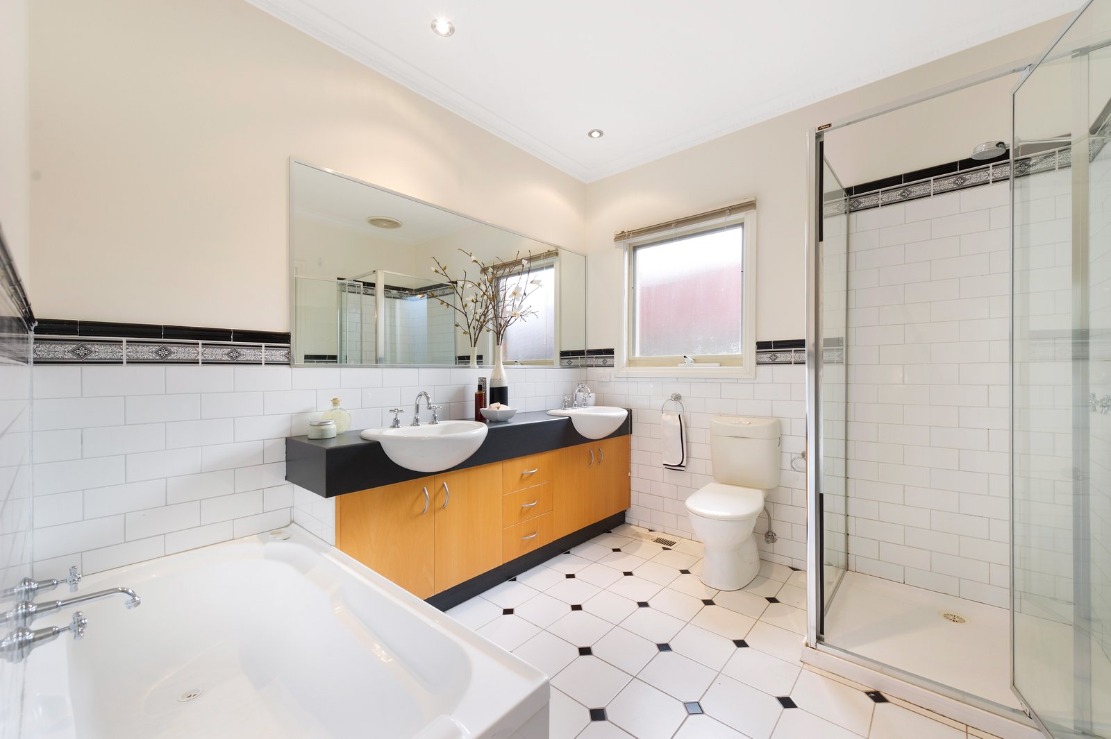 Gallery: 11A Lees Street