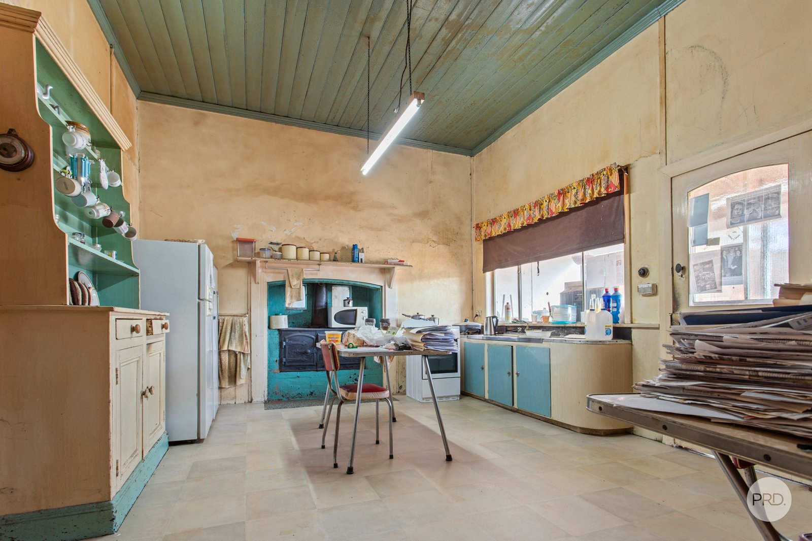 11A Ophir Street GOLDEN SQUARE 3