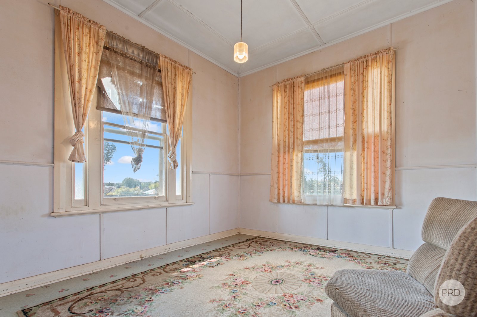 11A Ophir Street GOLDEN SQUARE 4