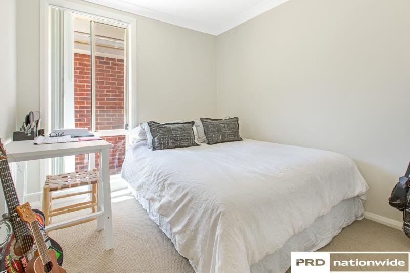 11a Rosehill Place TAMWORTH 6