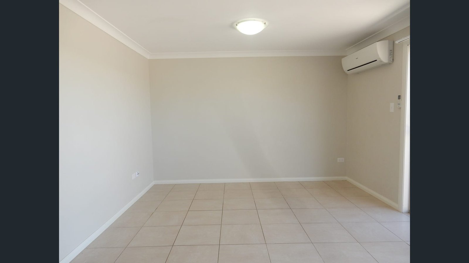 11a Rosehill Place TAMWORTH 4