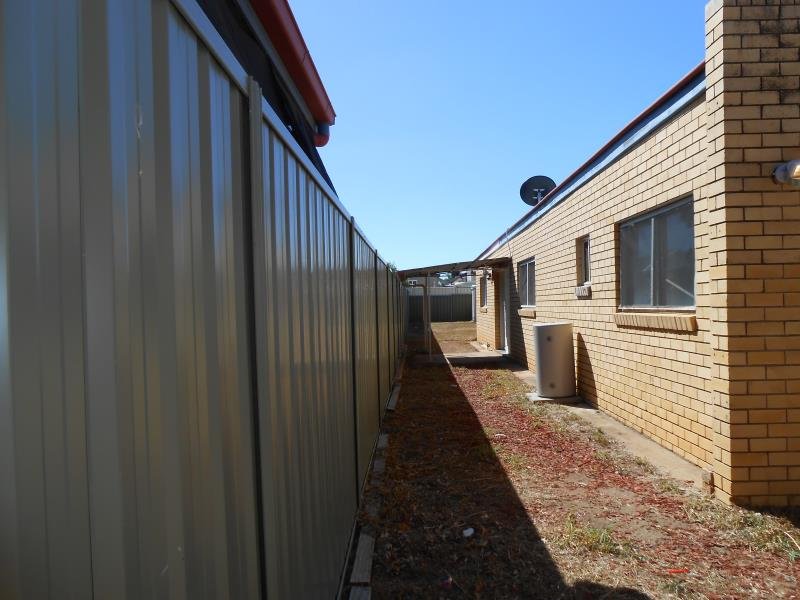 11A Southview Street TAMWORTH 8