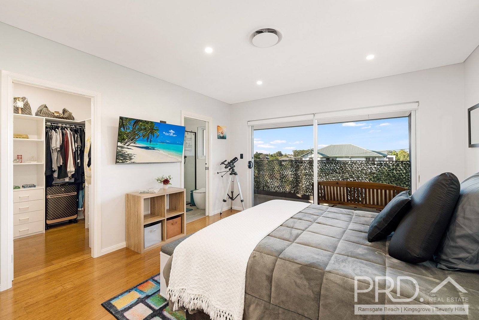 11A Springfield Road PADSTOW 6
