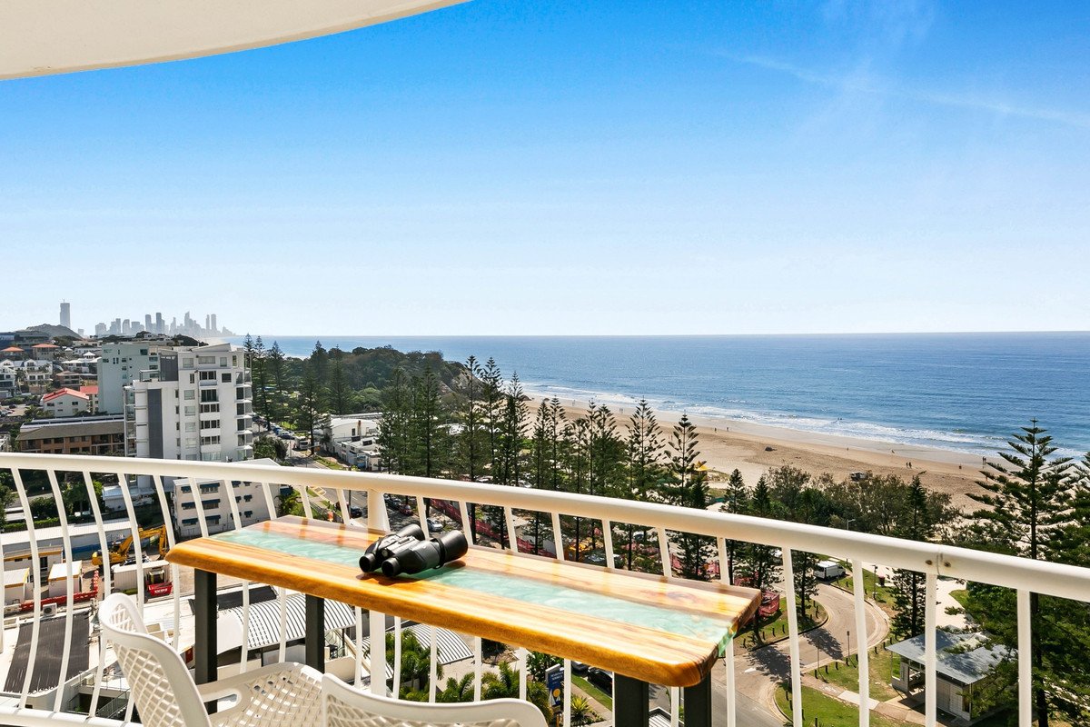 11A/238 The Esplanade Burleigh Heads 3