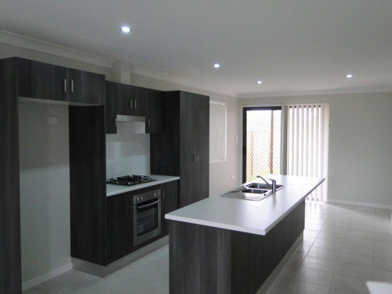 11A/Aurora Road  TANNUM SANDS 2