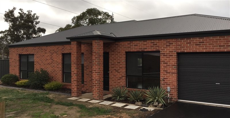 11b Caleb Close GOLDEN SQUARE 1