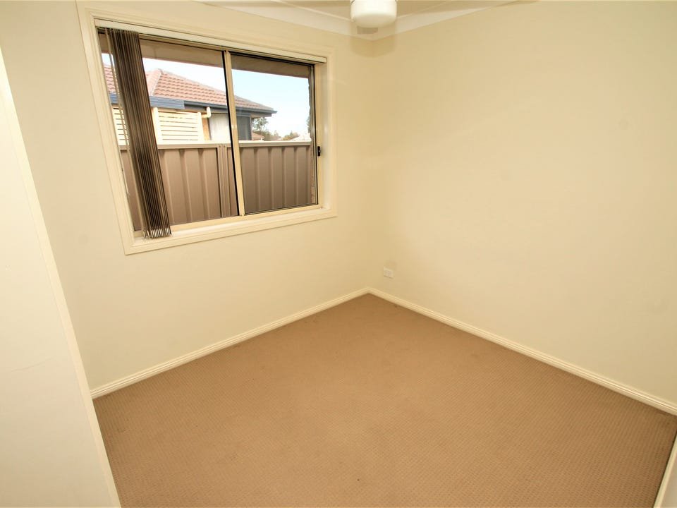 11B Green Crescent QUIRINDI 9