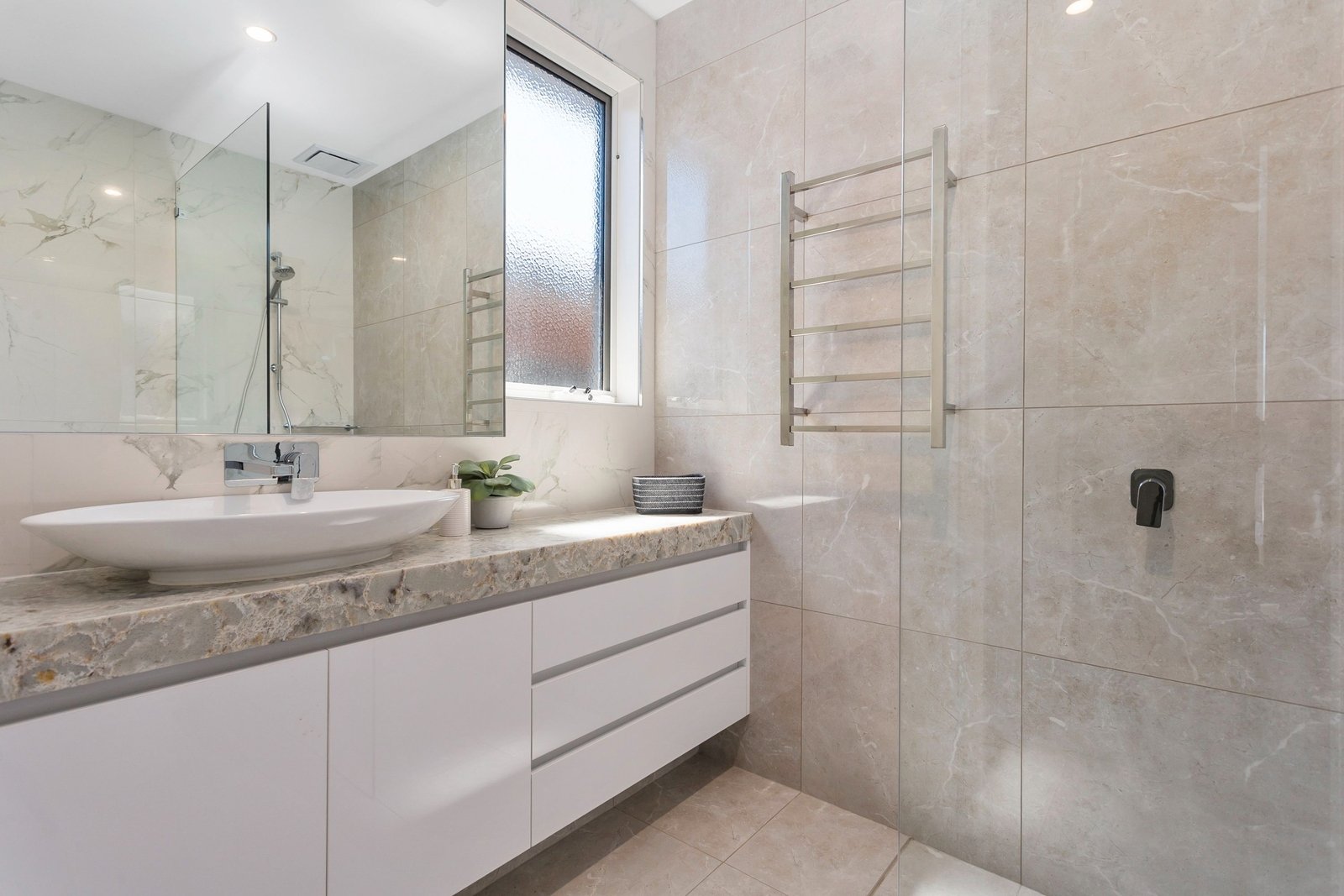 Real Estate and Property in 11b Kennedy Street, Bentleigh East, VIC