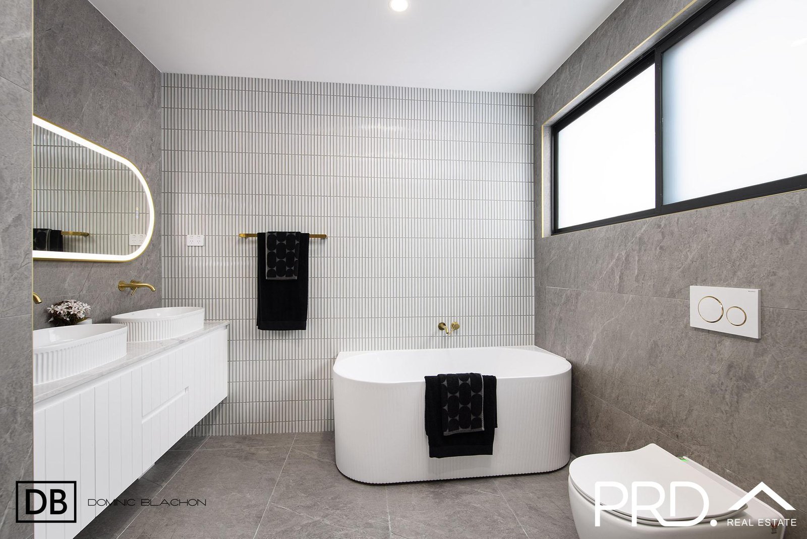 11b Knight Ave  PANANIA 8