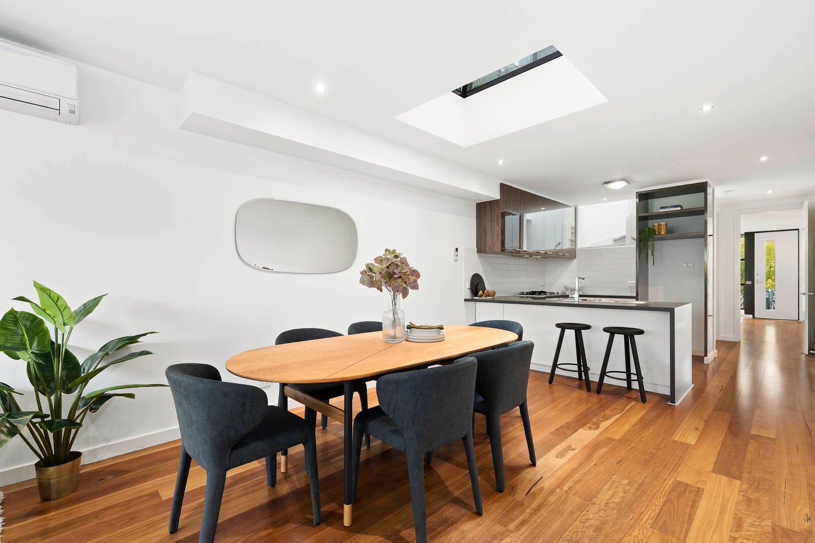 Real Estate and Property in 11C Lara Street, South Yarra, VIC