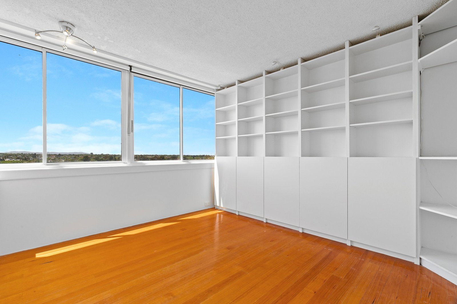 Gallery: 11H/12 Marine Parade