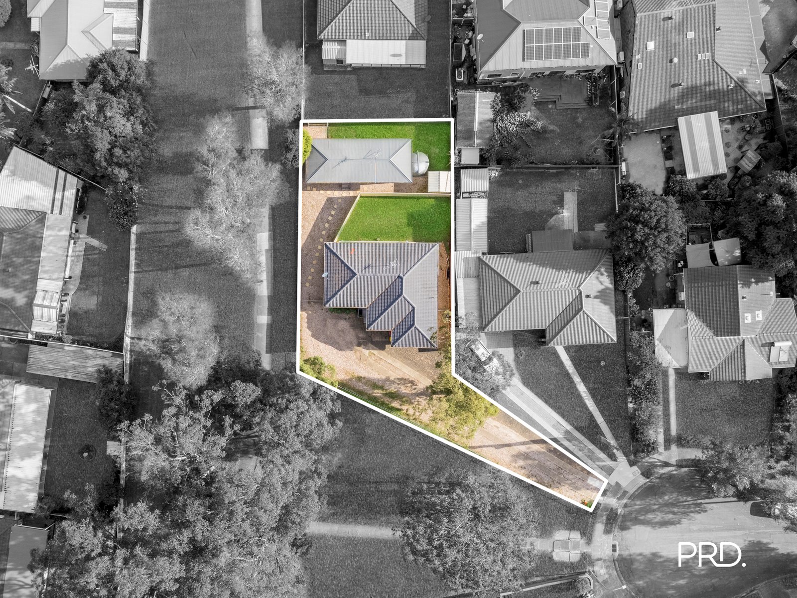 12 & 12A Pamshaw Place BIDWILL 18