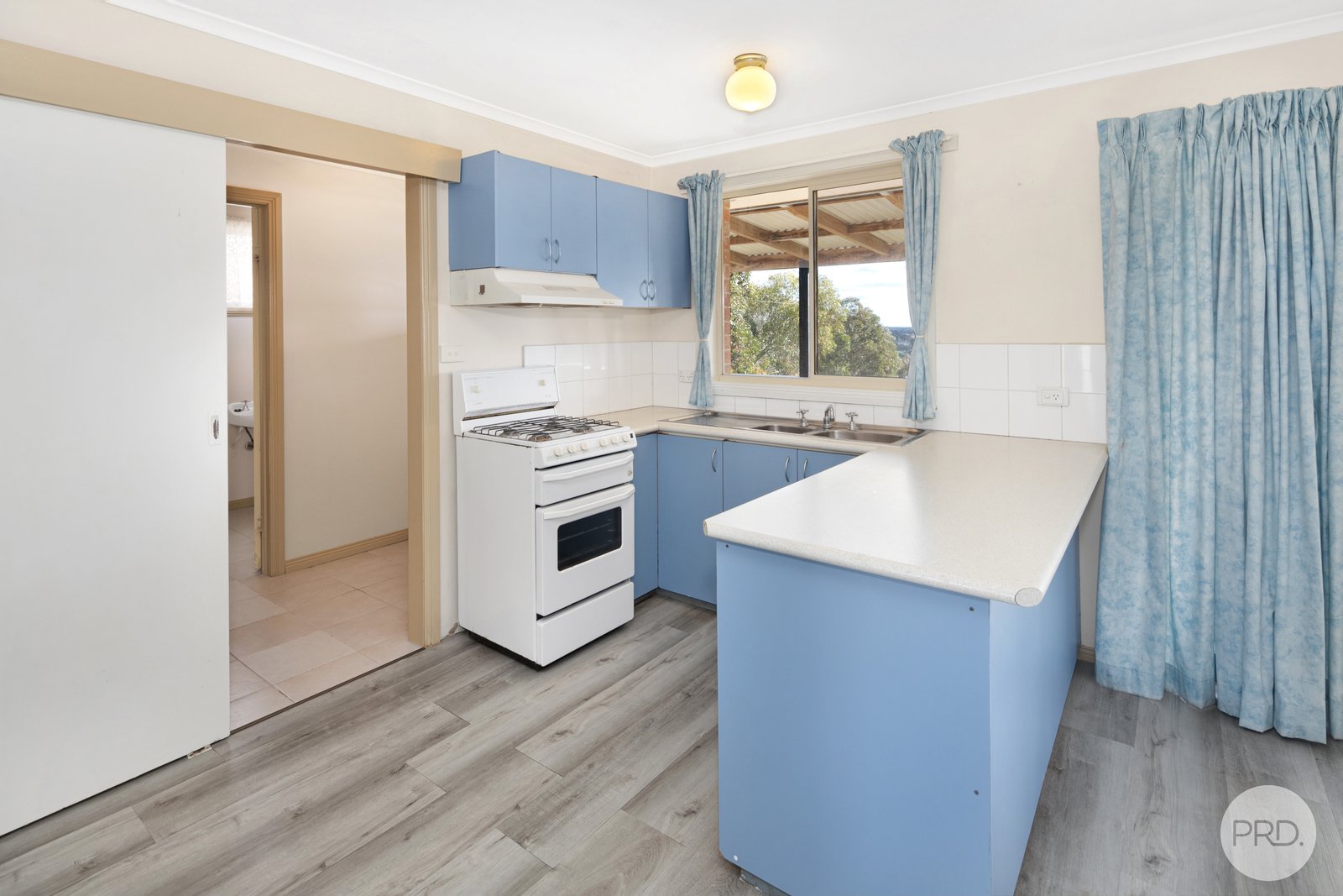 12 & 12A Saunders Close MOUNT PLEASANT 5