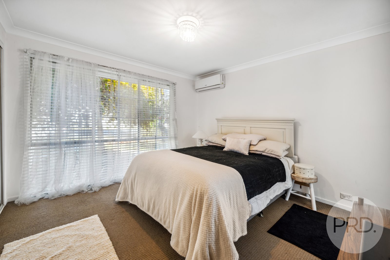 12-14 Anna Street URANA 7