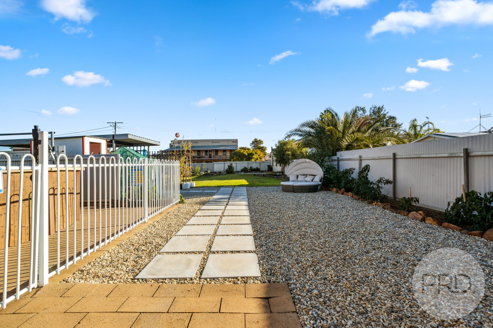 12-14 Anna Street URANA 12