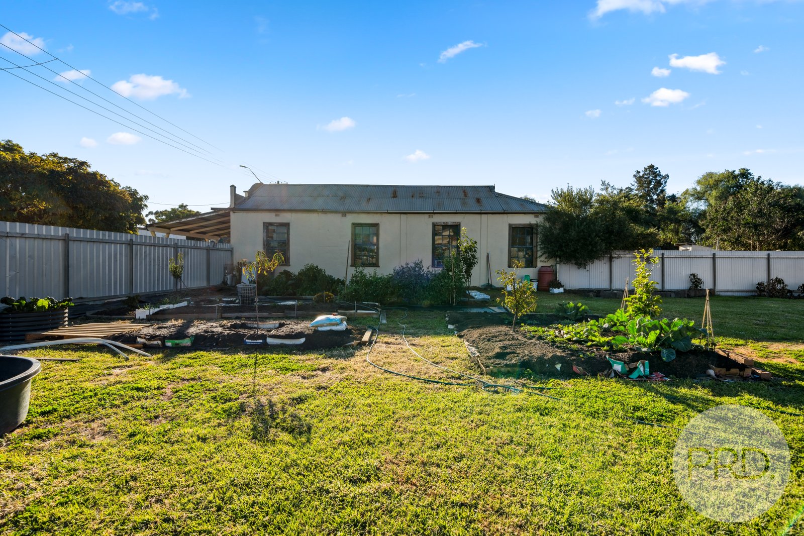 12-14 Anna Street URANA 14