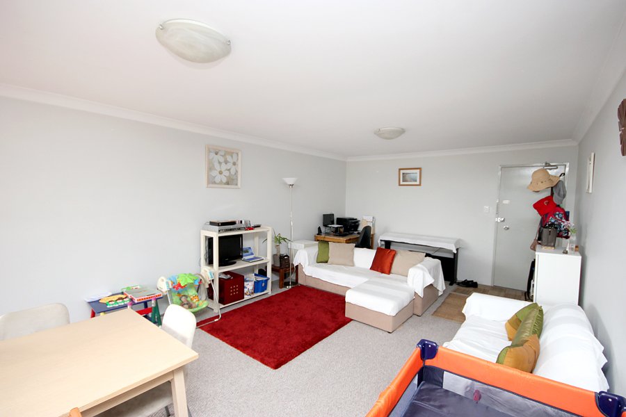 12-14 Clubb Crescent MIRANDA 1