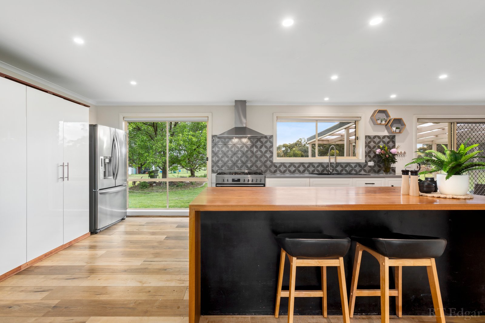 Real Estate and Property in 12-20 Wisbey Court, Drysdale, VIC