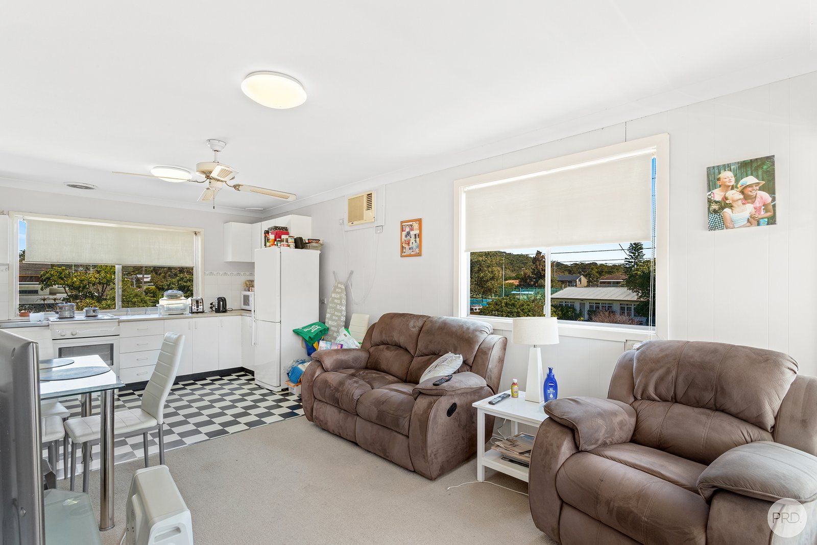 1,2 & 3/7 Messines Street SHOAL BAY 11