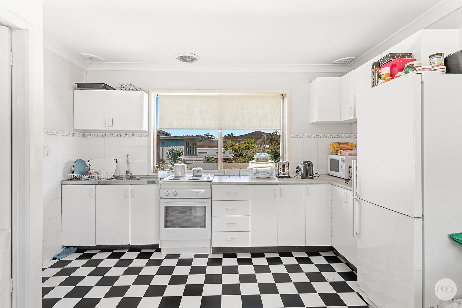 1,2 & 3/7 Messines Street SHOAL BAY 12