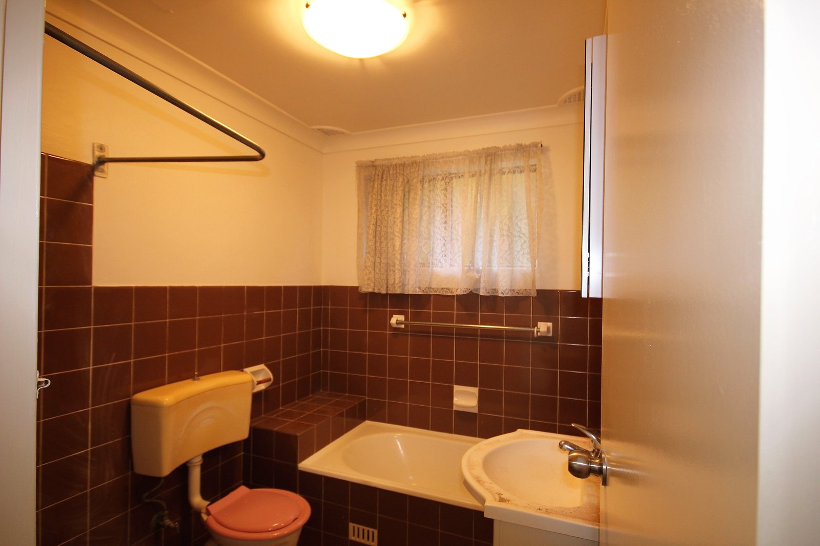 1/2-4 Guinea Street KOGARAH 5