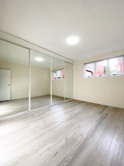 1/2-4 Taylor Street KOGARAH 4
