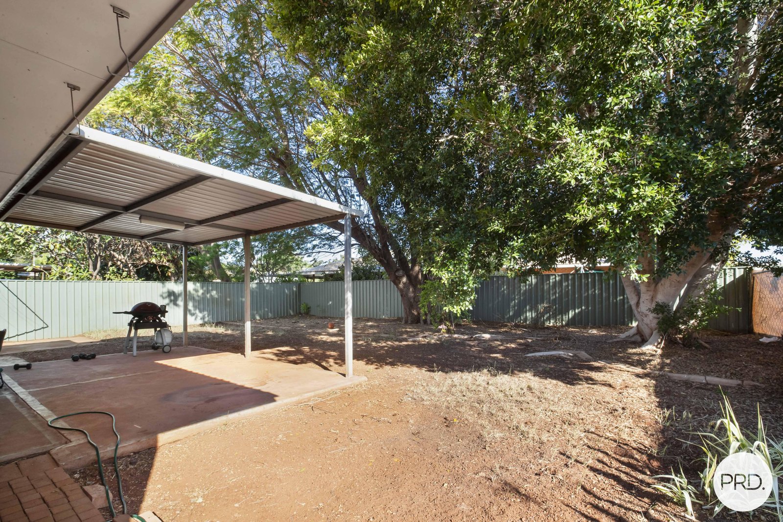12 A & B Haddon Way NICKOL 26