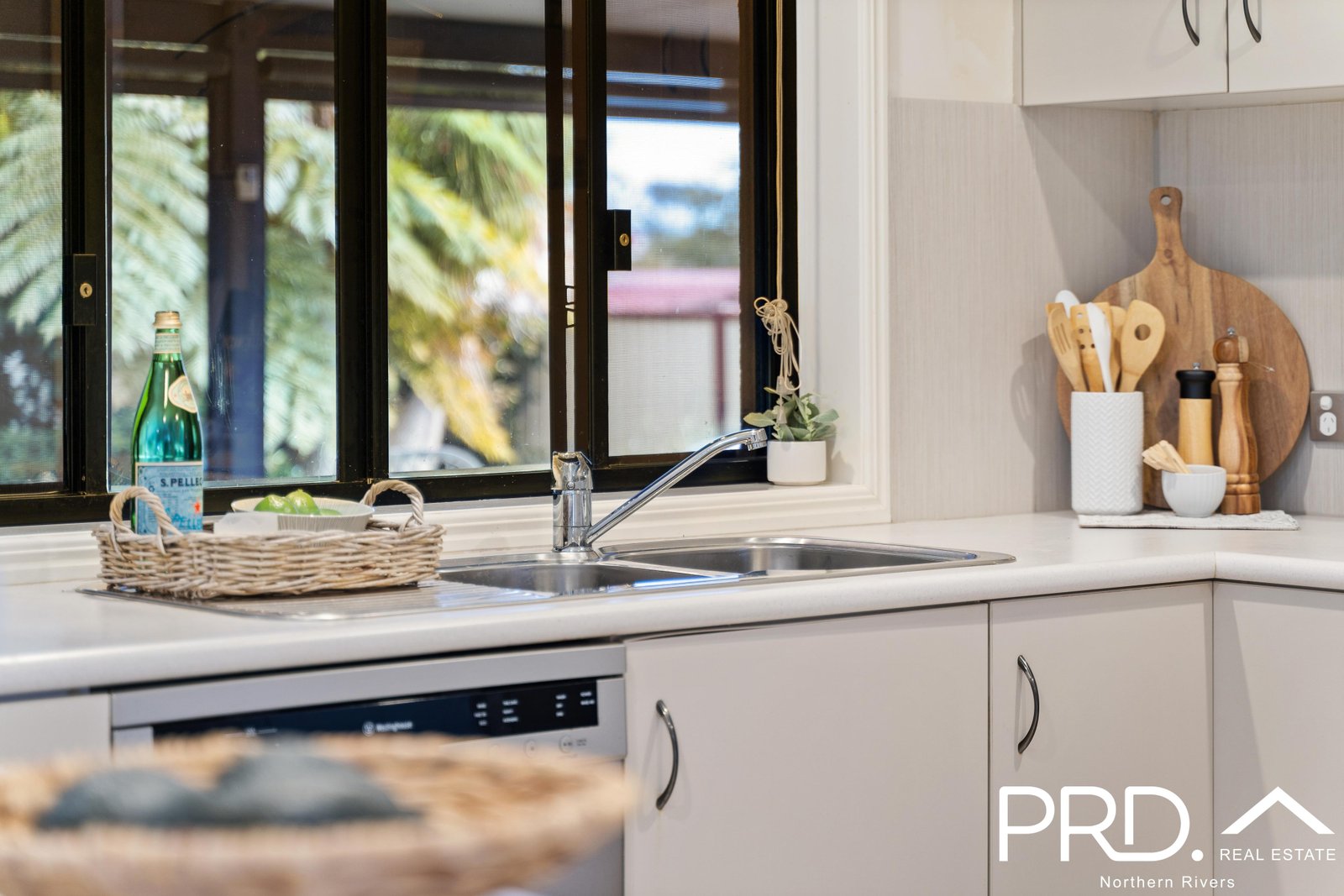 12 Acacia Avenue GOONELLABAH 5