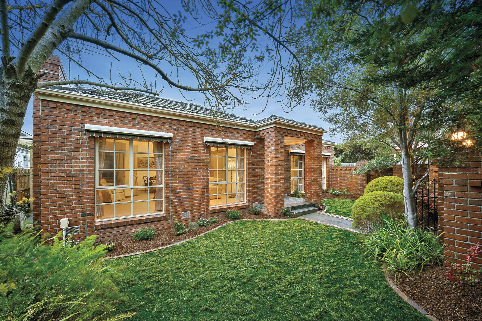 1/2 Aif Street, Balwyn, VIC