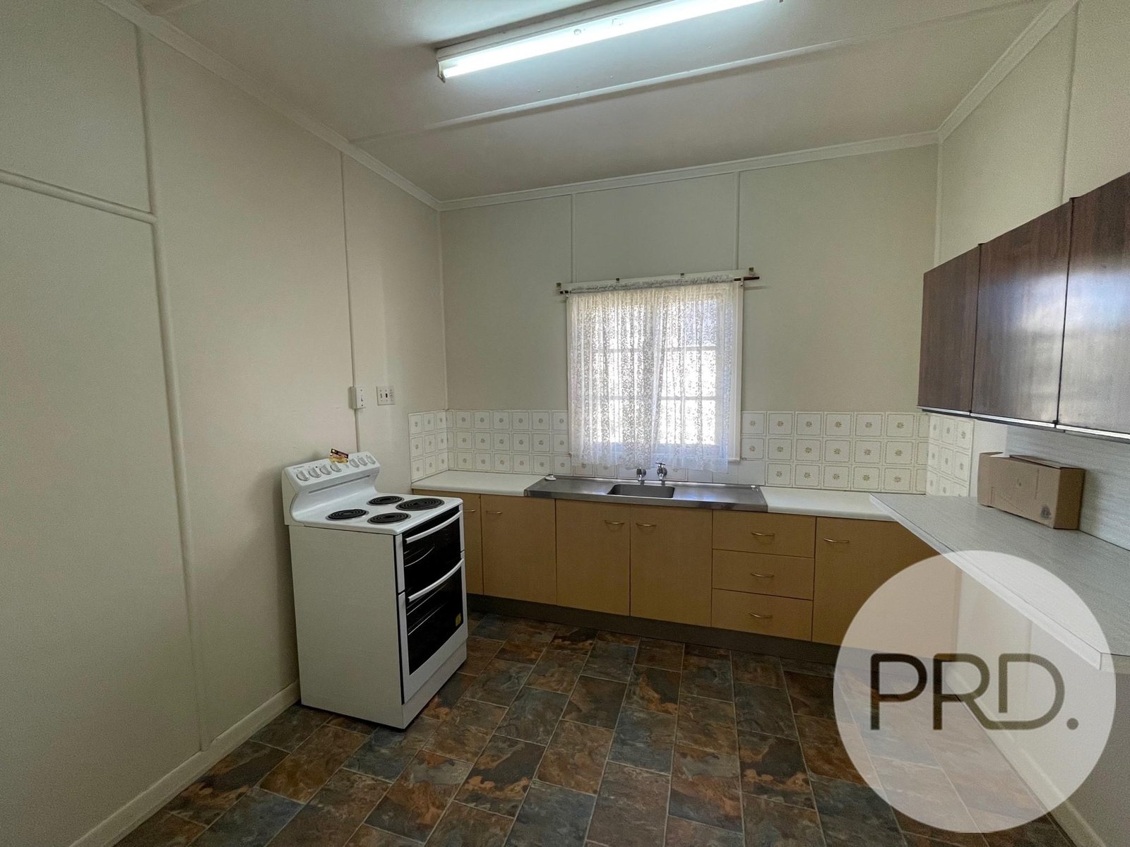 12 Akaroa Street GEEBUNG 3