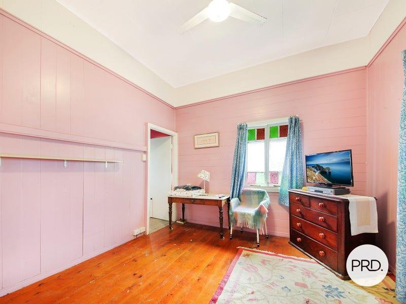 12 Albert St  ROSEWOOD 6