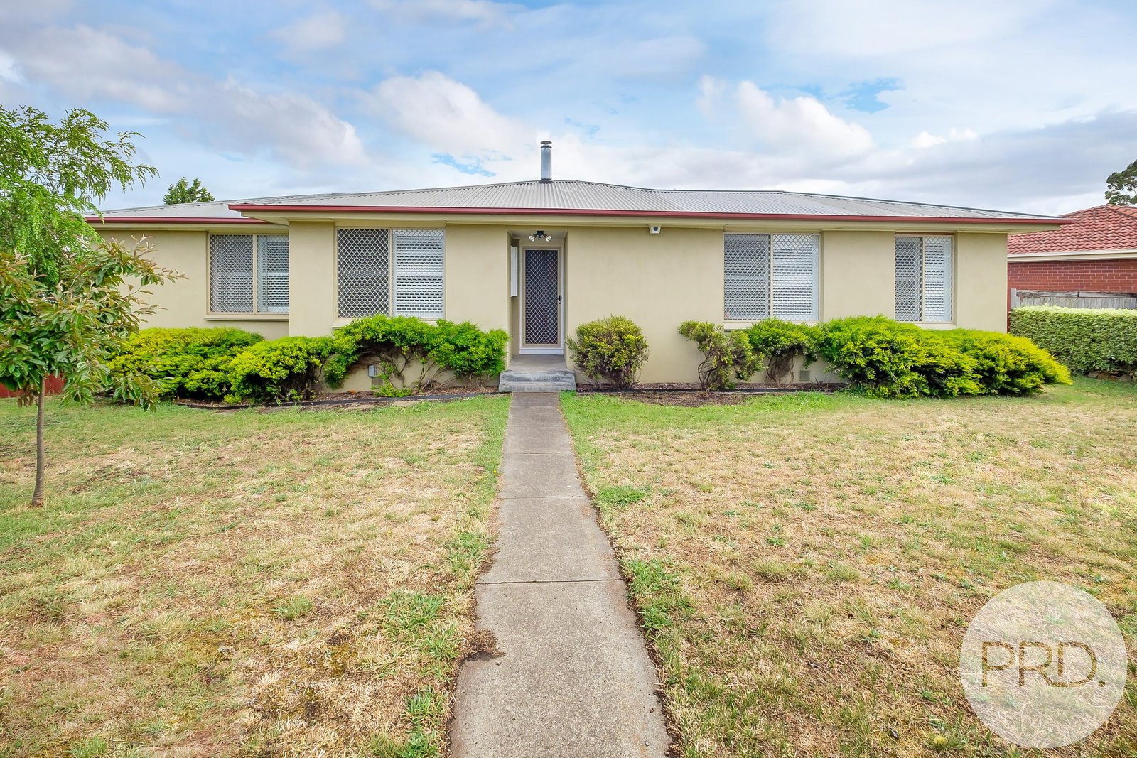 12 Albion Road BRIDGEWATER 1