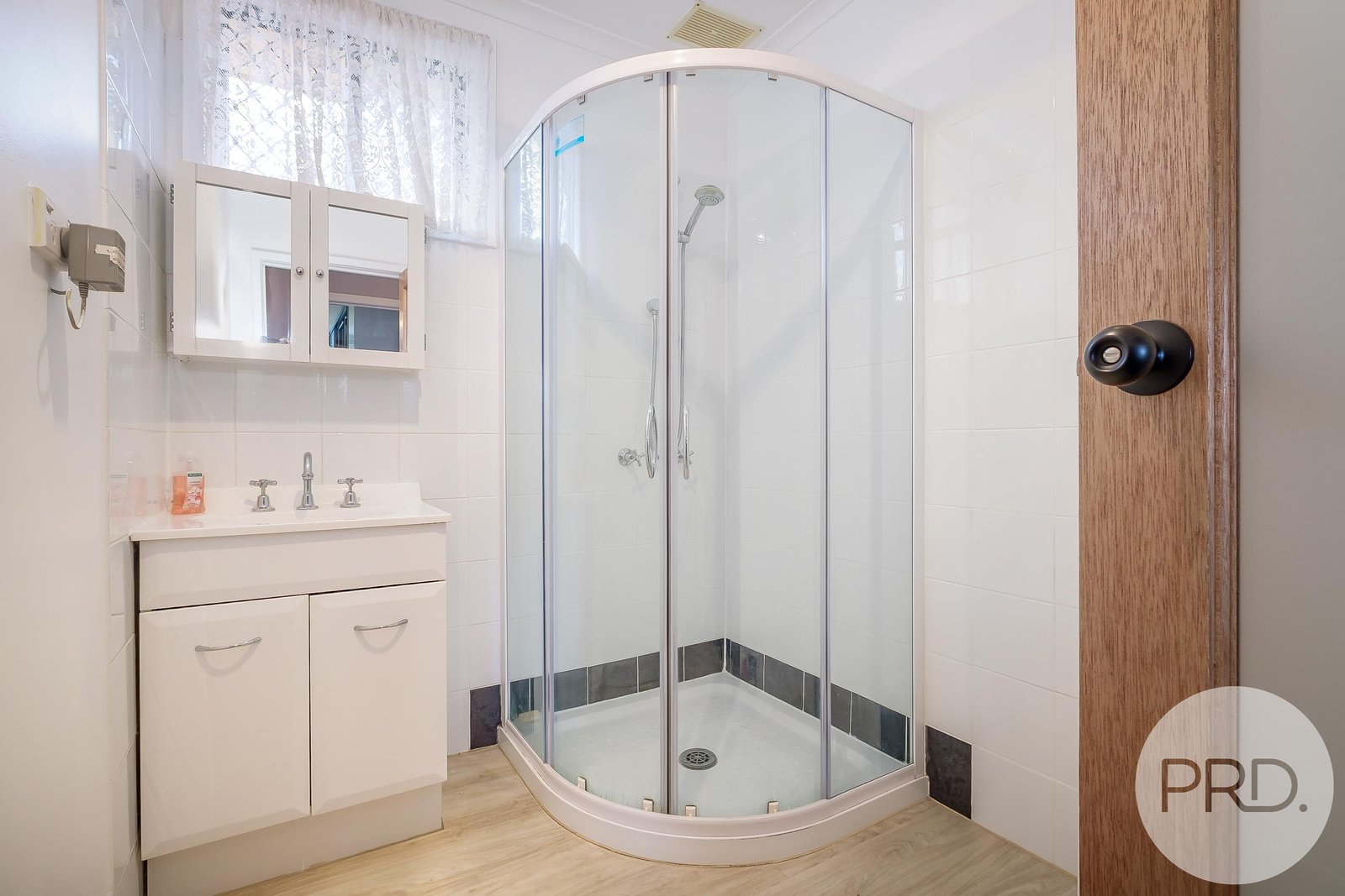 12 Albion Road BRIDGEWATER 14