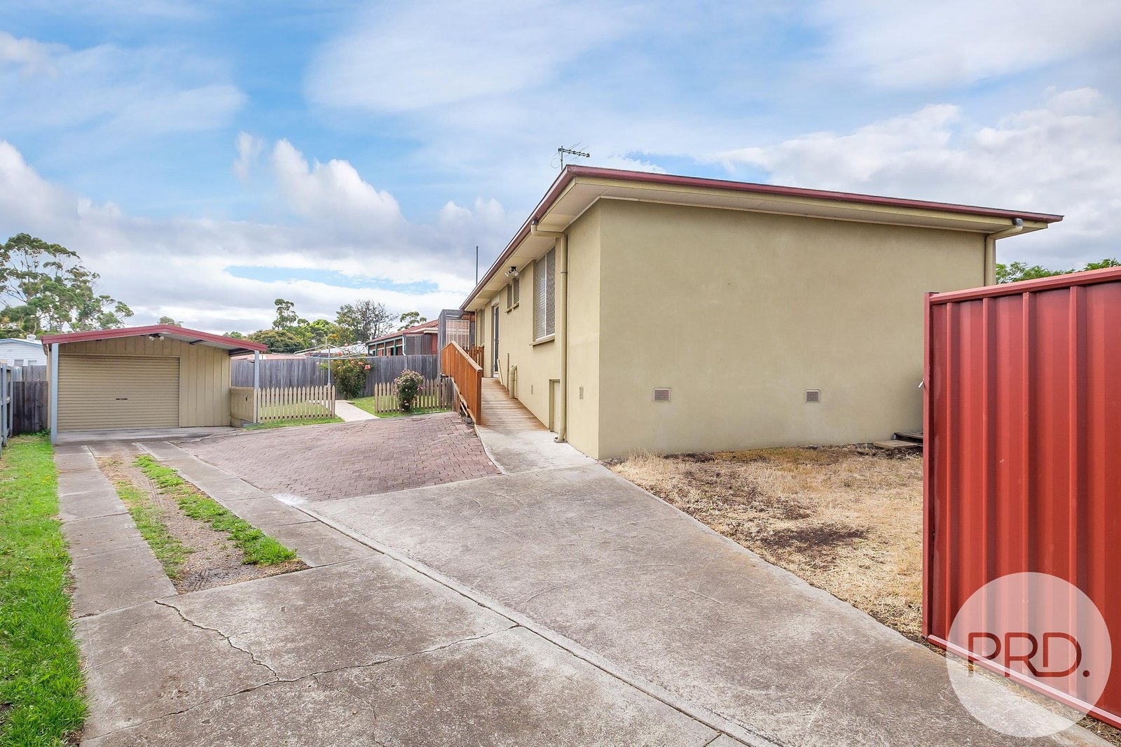 12 Albion Road BRIDGEWATER 19