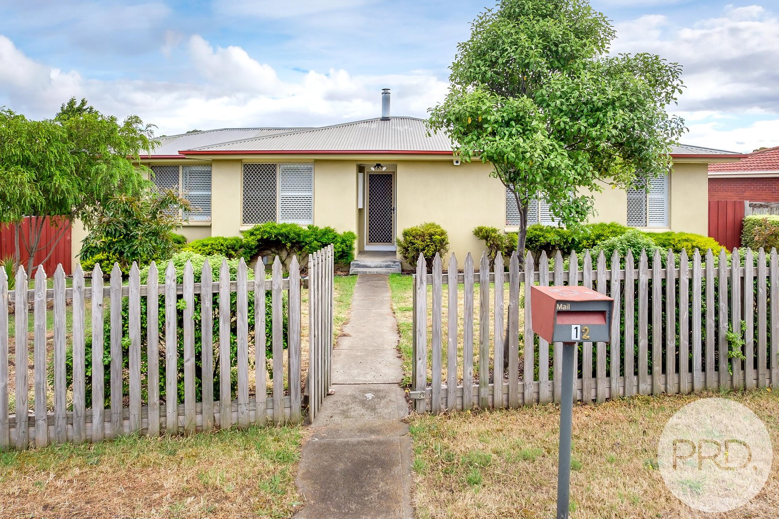 12 Albion Road BRIDGEWATER 21