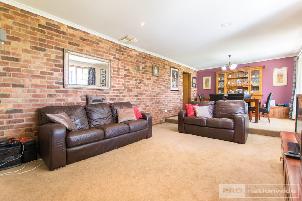 12 Anderson Place TUMUT 2