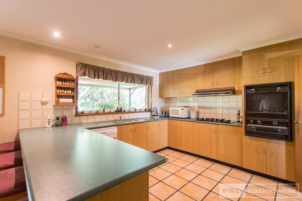 12 Anderson Place TUMUT 5