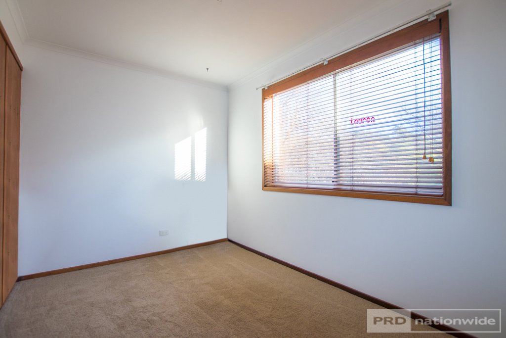 12 Anderson Place TUMUT 10