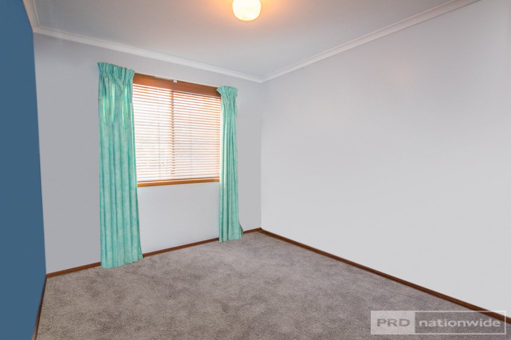 12 Anderson Place TUMUT 11