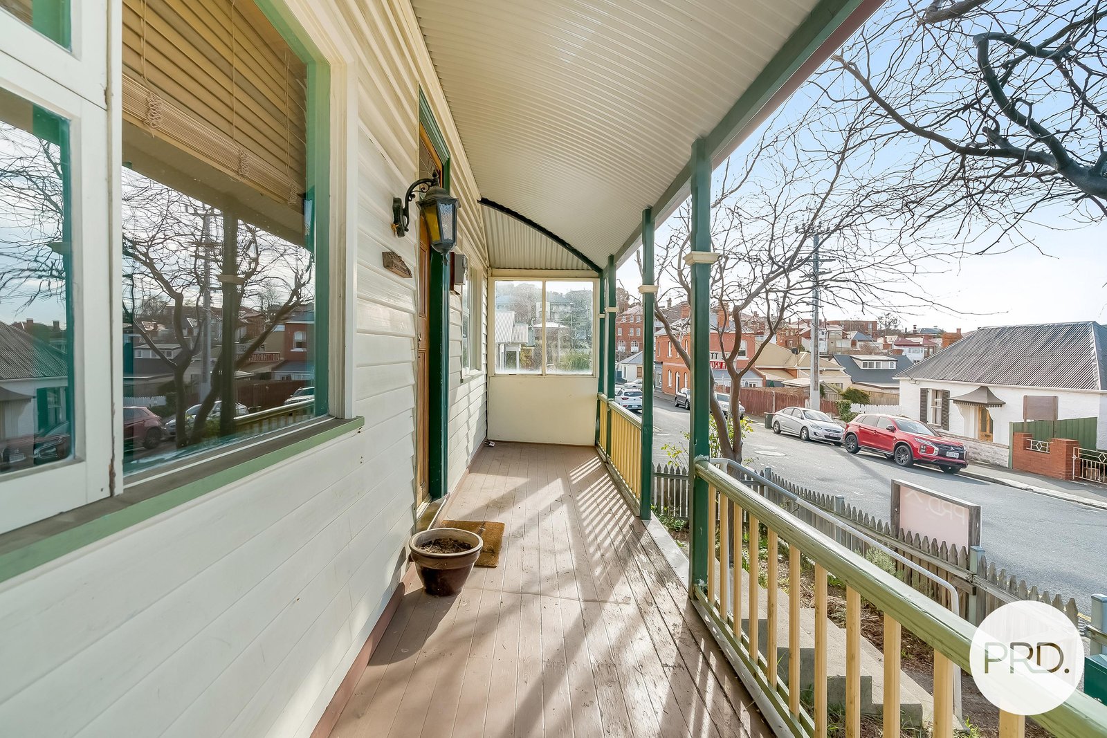 12 Andrew Street NORTH HOBART 10