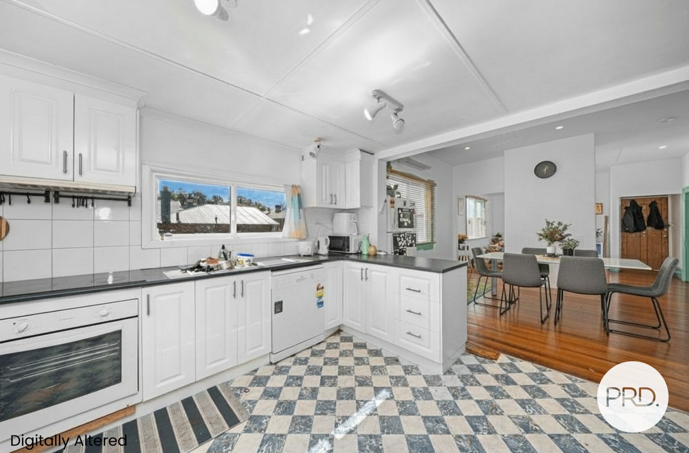 12 Andrew Street NORTH HOBART 3