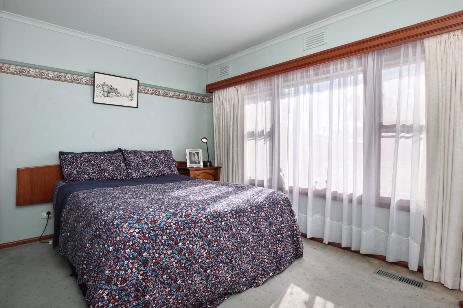 Real Estate and Property in 12 Anne Road, Woodend, VIC