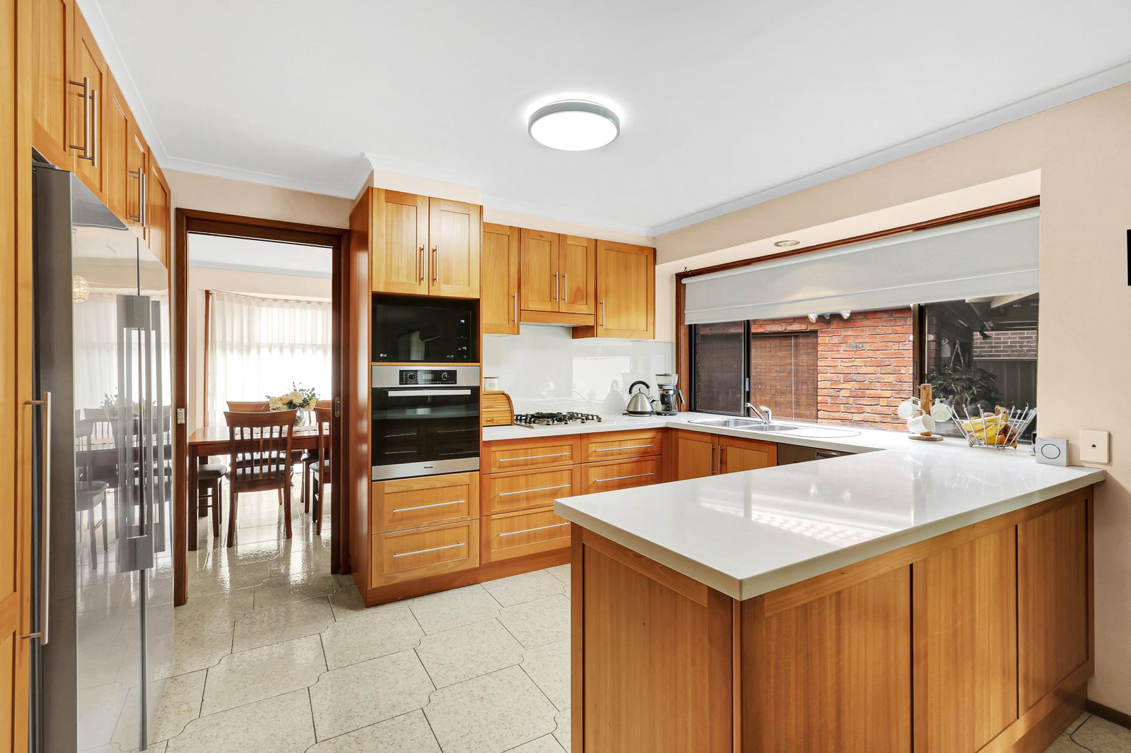 12 Anthea Place AVONDALE 2