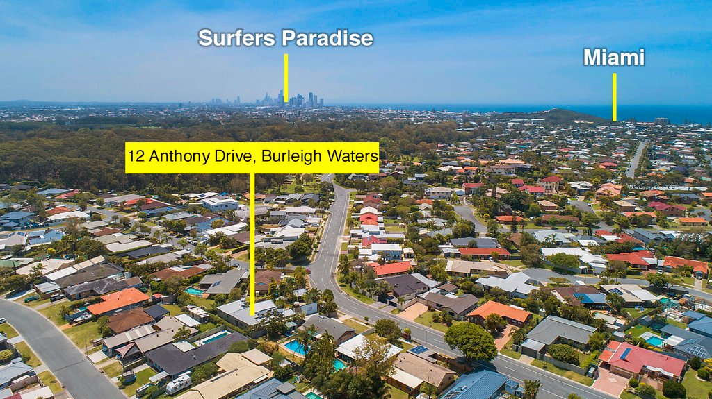 12 Anthony Drive BURLEIGH WATERS 26
