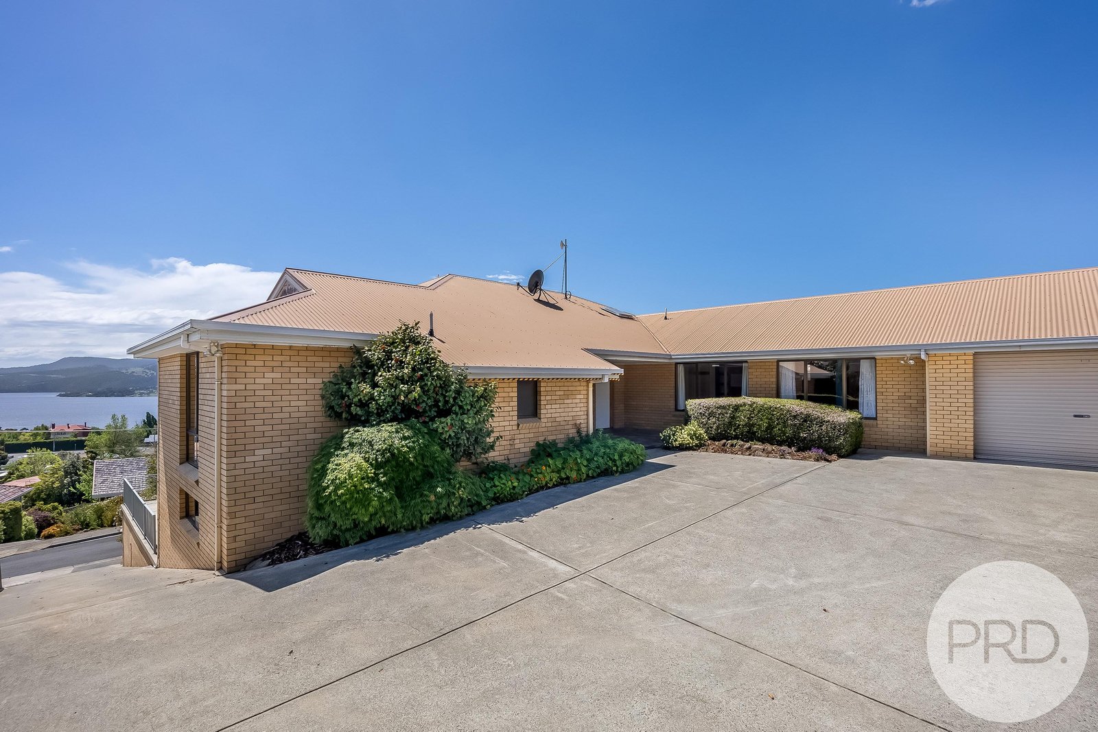 12 Apollo Road ROSETTA 27