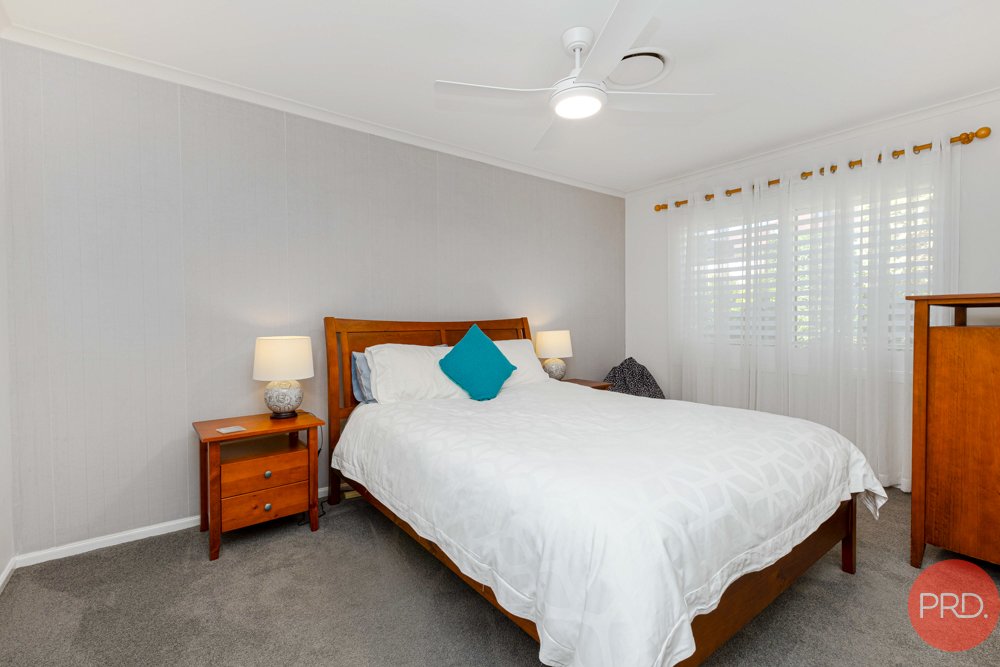 12 Appletree Avenue ABERGLASSLYN 16